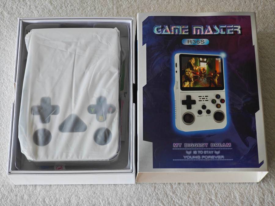 R36S Retro Handheld Video Game Console - 64GB Purple