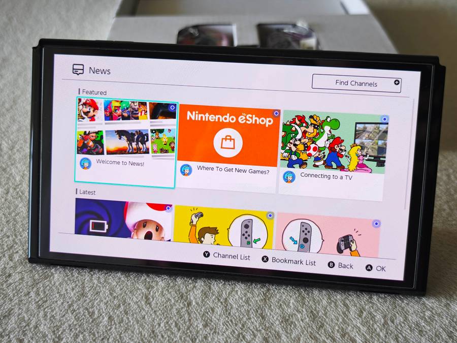 Nintendo Switch OLED Console - Pokemon Scarlet & Violet Edition