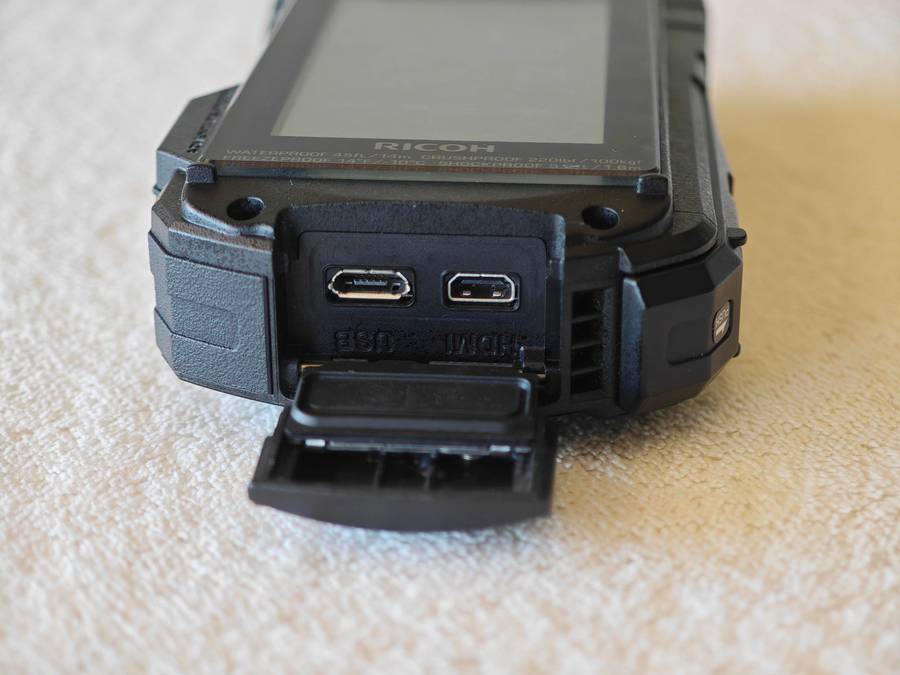 Ricoh WG-80 16MP , 5x Zoom  - Waterproof / Shockproof Digital Camera