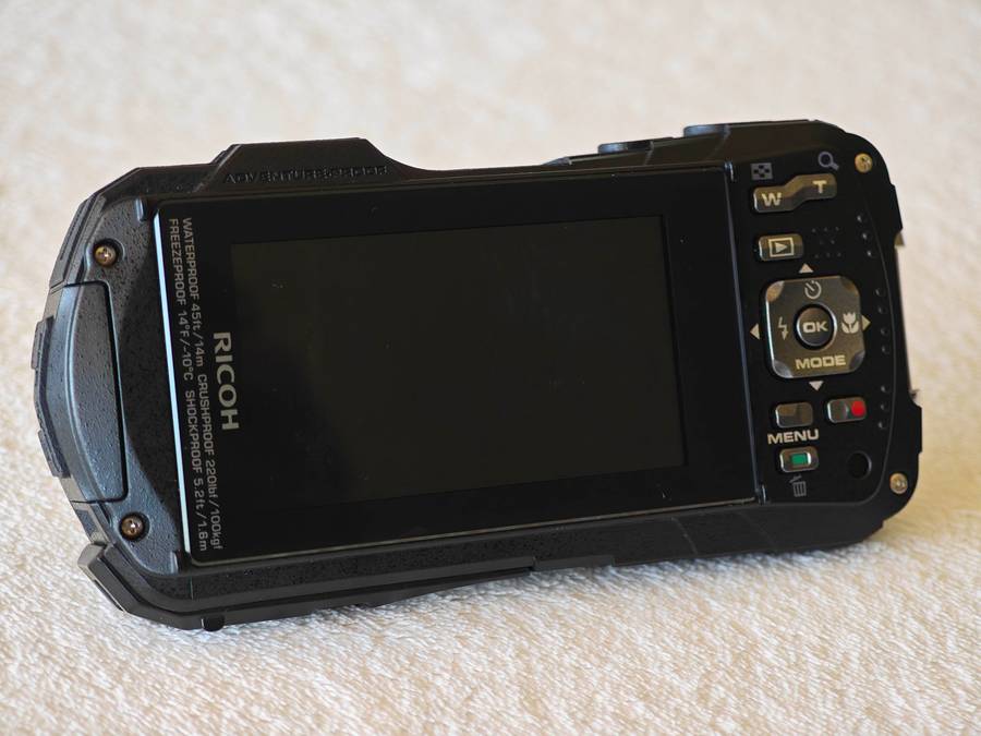 Ricoh WG-80 16MP , 5x Zoom  - Waterproof / Shockproof Digital Camera