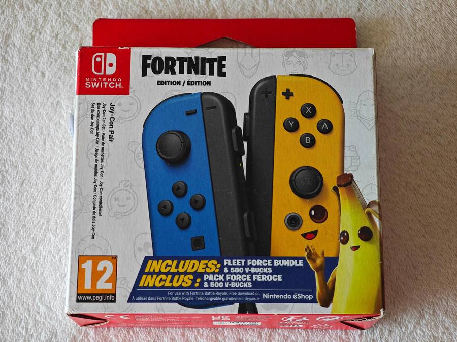 Nintendo Switch Joy-Con Controller Pair - Fortnite Edition