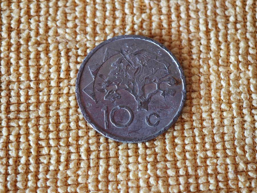 Various African Coins + 1 Banknote (12 coins total)