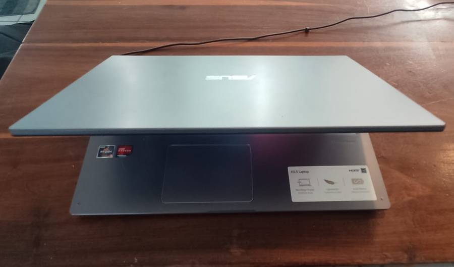 Amazing laptop deal! (Asus M515) (Ryzen 3, 8GB DDR4, 256GB NVME SSD, 15.6 HD) Laptop