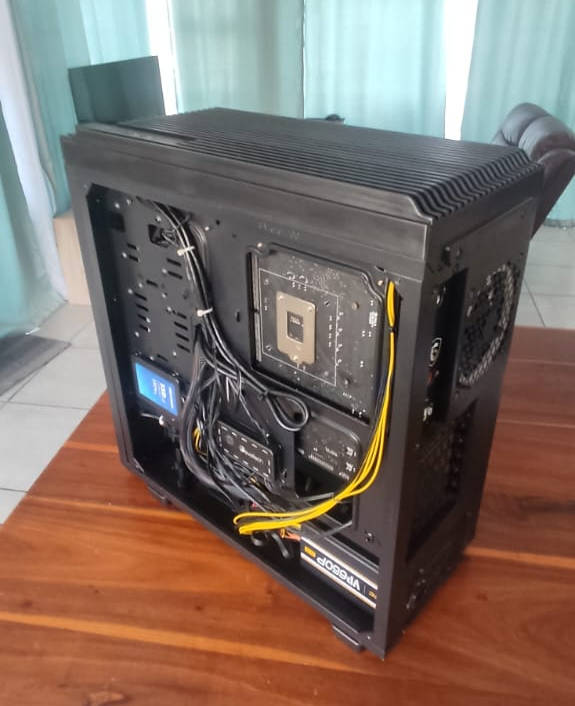 Awesome Gaming PC For Sale!(RX 5700XT, i5 9400F, 16GB RAM, 1TB SSD, Evetech Hero Case + 6 ARGB Fans)