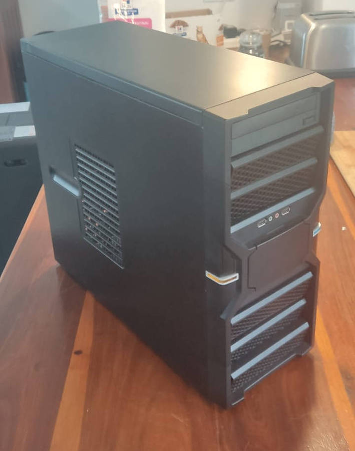 Budget Gaming PC For Sale! (i5 4460, Nvidia GTX 650 Ti 2GB, 8GB RAM, 128 GB SSD, 1TB HDD, 550Watt)