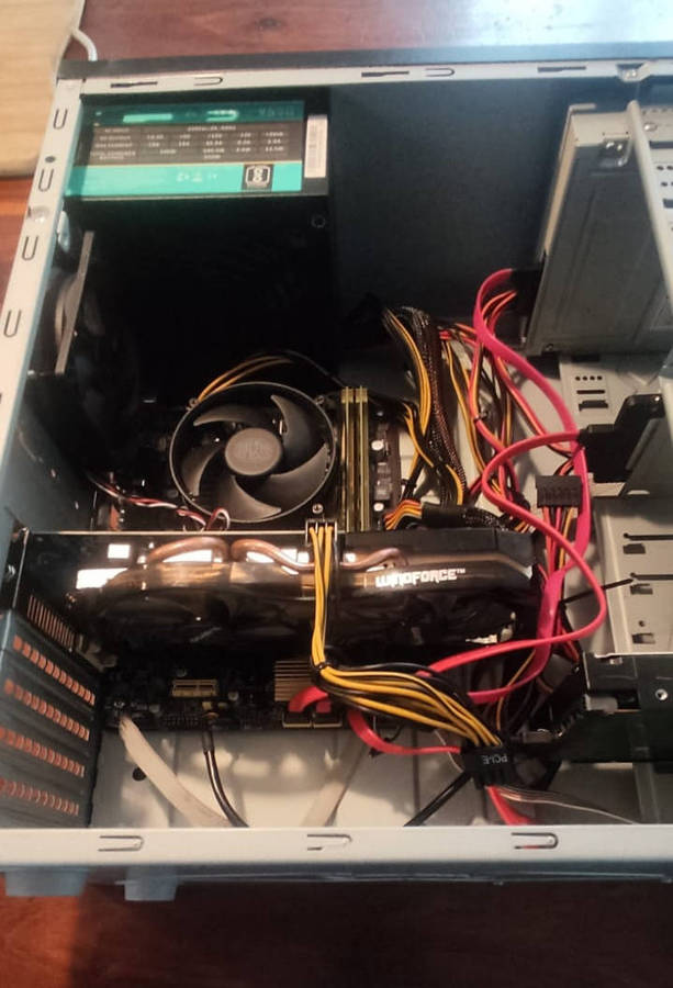 Budget Gaming PC For Sale! (i5 4460, Nvidia GTX 650 Ti 2GB, 8GB RAM, 128 GB SSD, 1TB HDD, 550Watt)