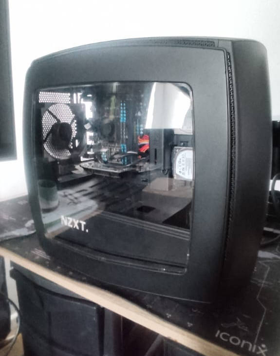 Media/Lite Gaming SFF PC For Sale! (RARE NZXT CASE! GTX 610 1GB, AMD Athlon 5150, 8GB RAM, 2X HDD's)