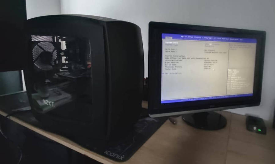 Media/Lite Gaming SFF PC For Sale! (RARE NZXT CASE! GTX 610 1GB, AMD Athlon 5150, 8GB RAM, 2X HDD's)