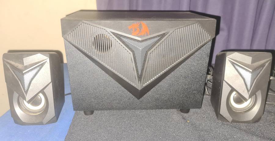 Redragon TOCCATA 2.1 RGB Gaming Speakers  USB Powered Sound with Style!