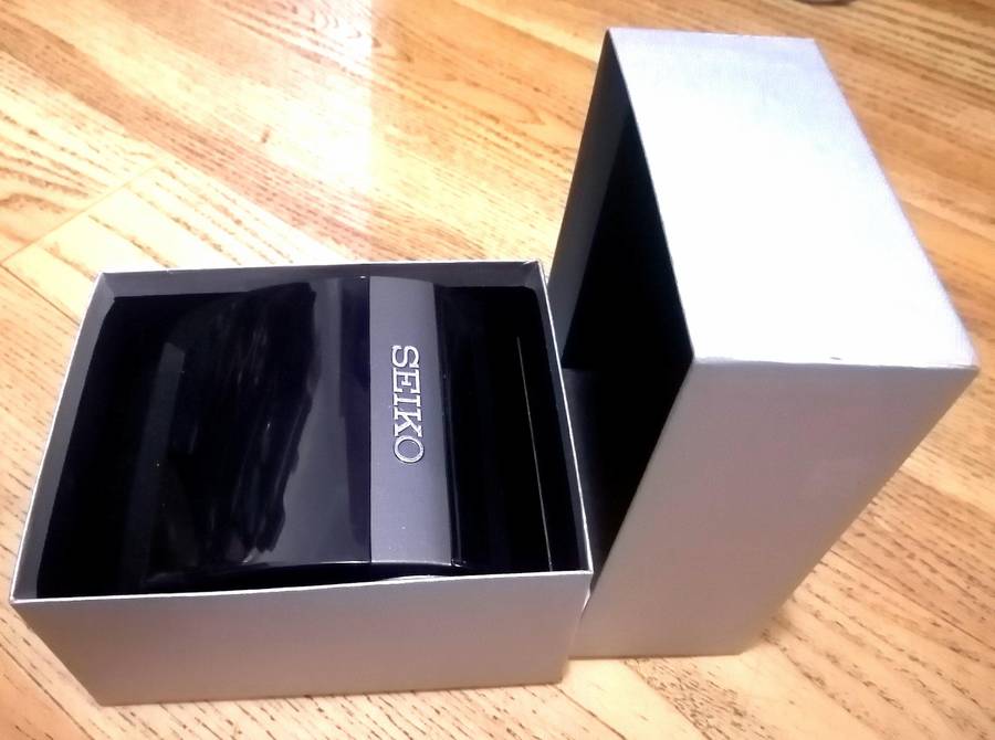 Seiko Kinetic ladies stainless steel watch