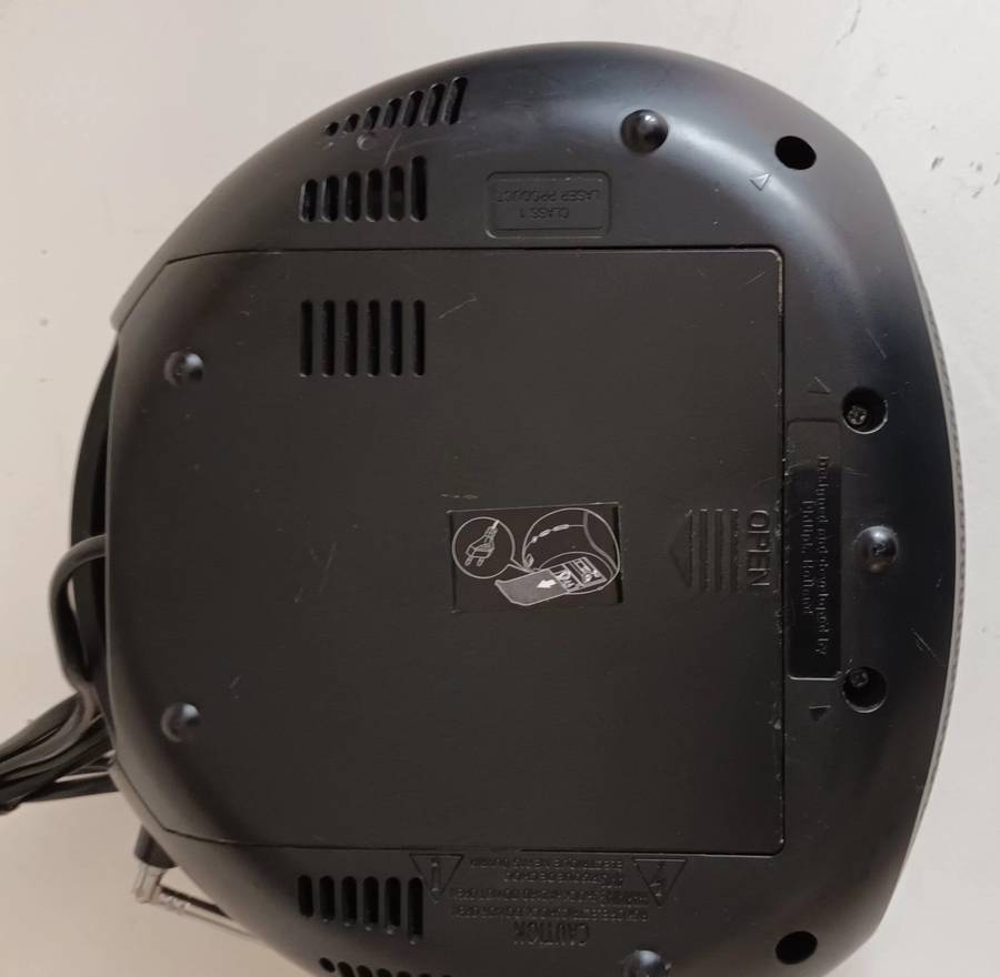 Phillips Radio/CD Player.