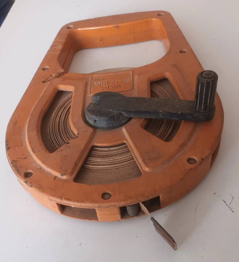 Vintage Yamayo Million 12 30-meter Measuring Tape.