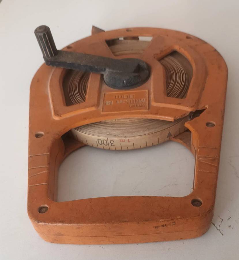 Vintage Yamayo Million 12 30-meter Measuring Tape.