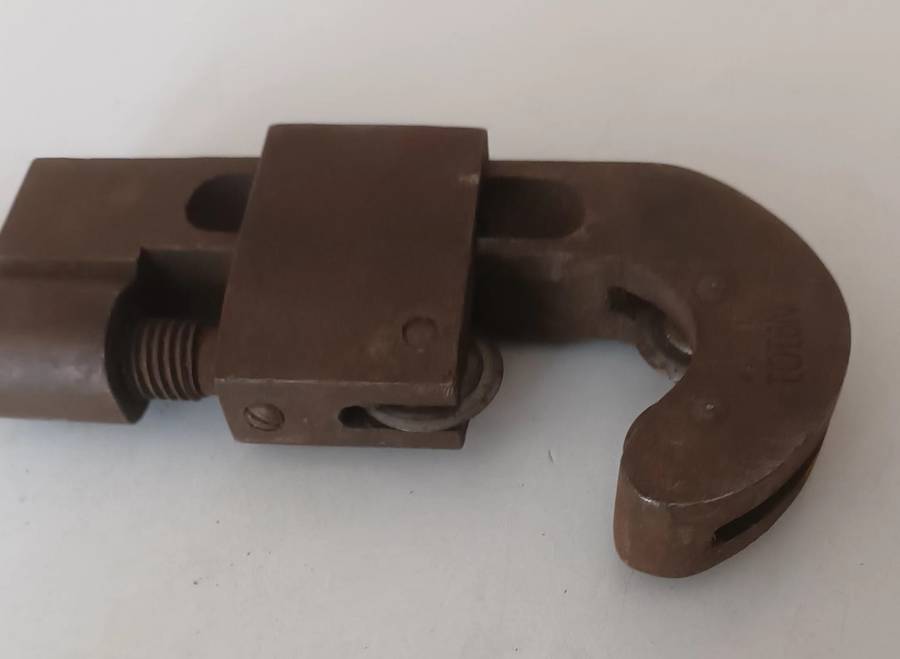 Vintage RECORD Pipe Cutter. No.101. 1"