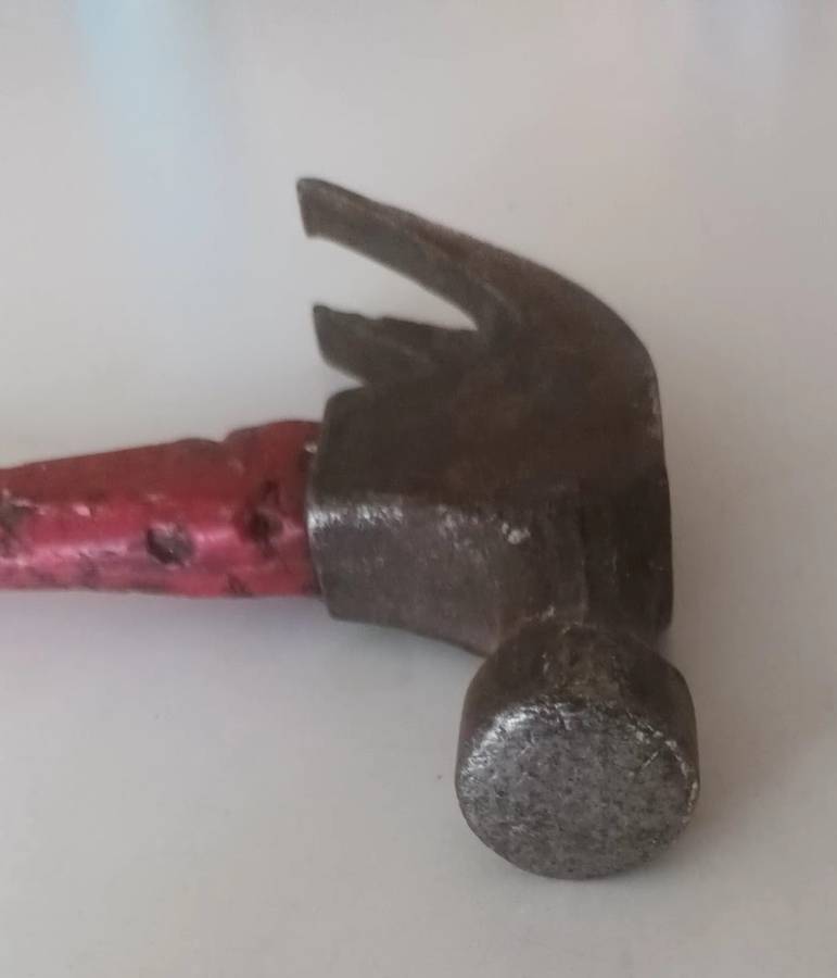 Claw Hammer.
