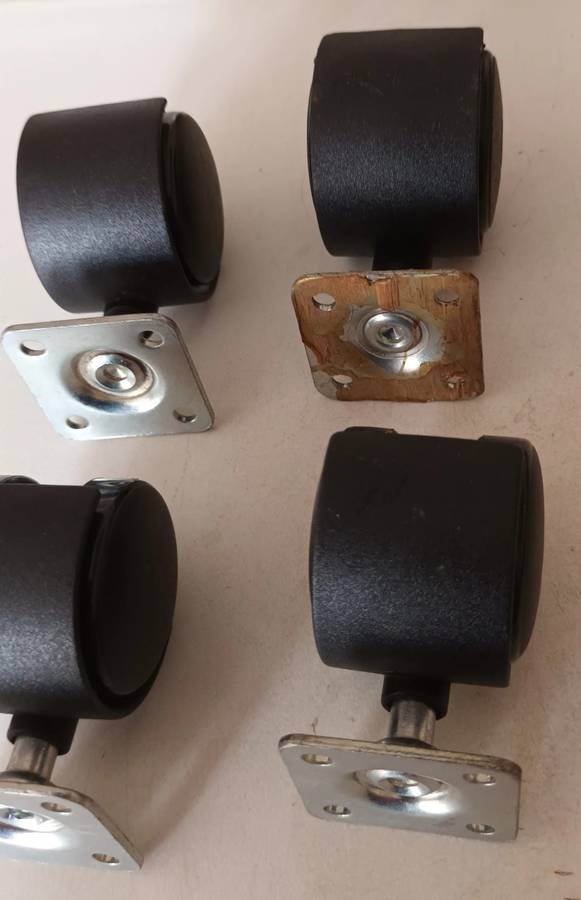 Cupboard Wheels