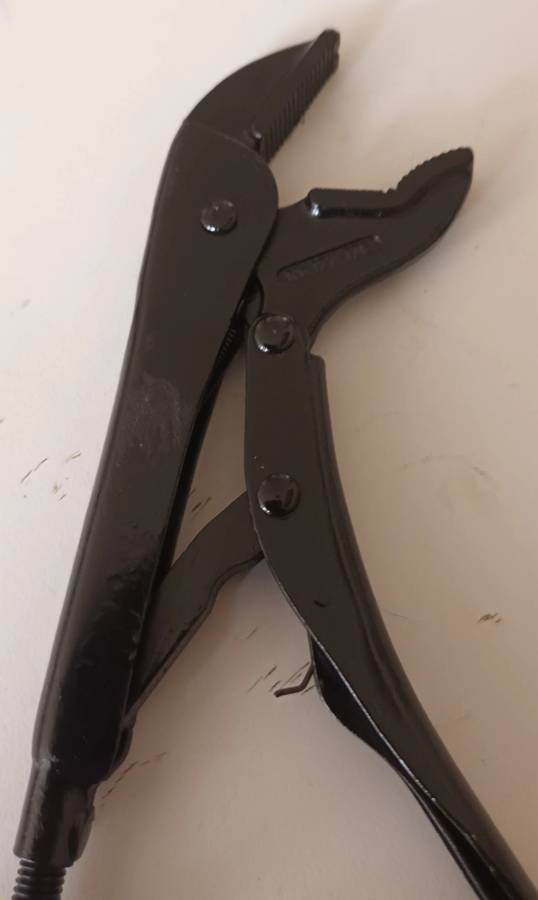 GEDORE VICE GRIP PLIERS. 400MM. LENGTH 20CM.