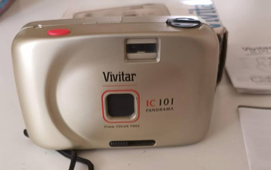 VIVITAR IC 101 CAMERA.