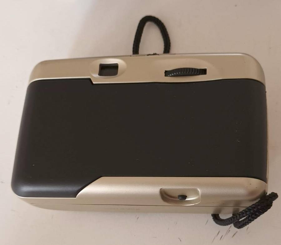 VIVITAR IC 101 CAMERA.