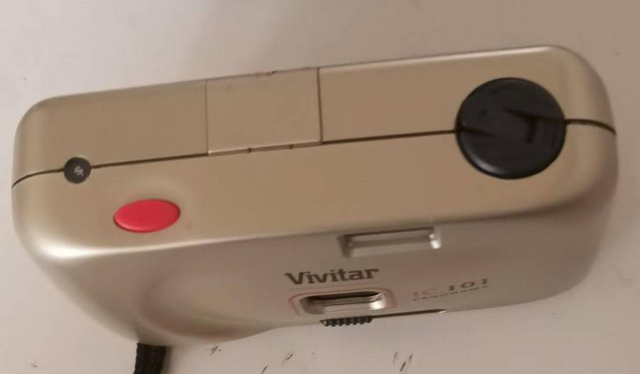 VIVITAR IC 101 CAMERA.