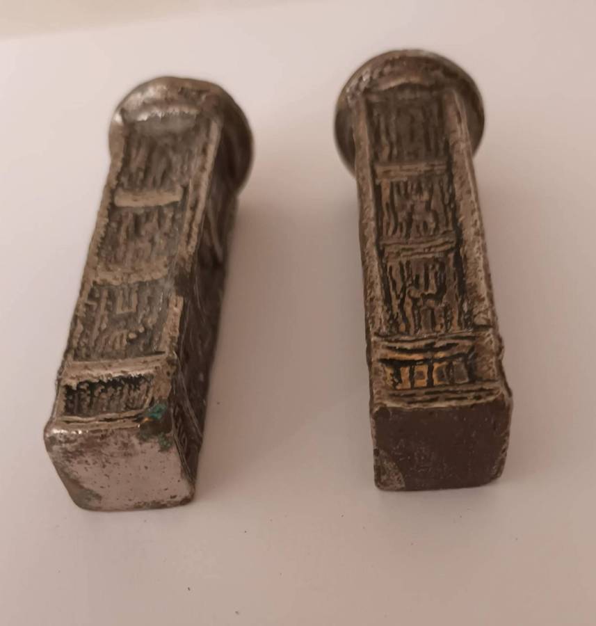 Metal Paper Weights. 201g.