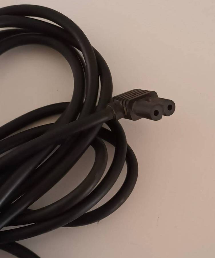 Power Cord with IEC C7, also known as a "8-figure" Connector.