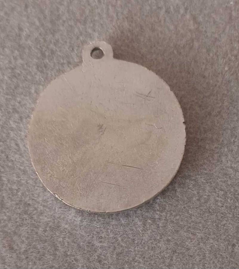 Pendant. 3.8g. 25x20mm