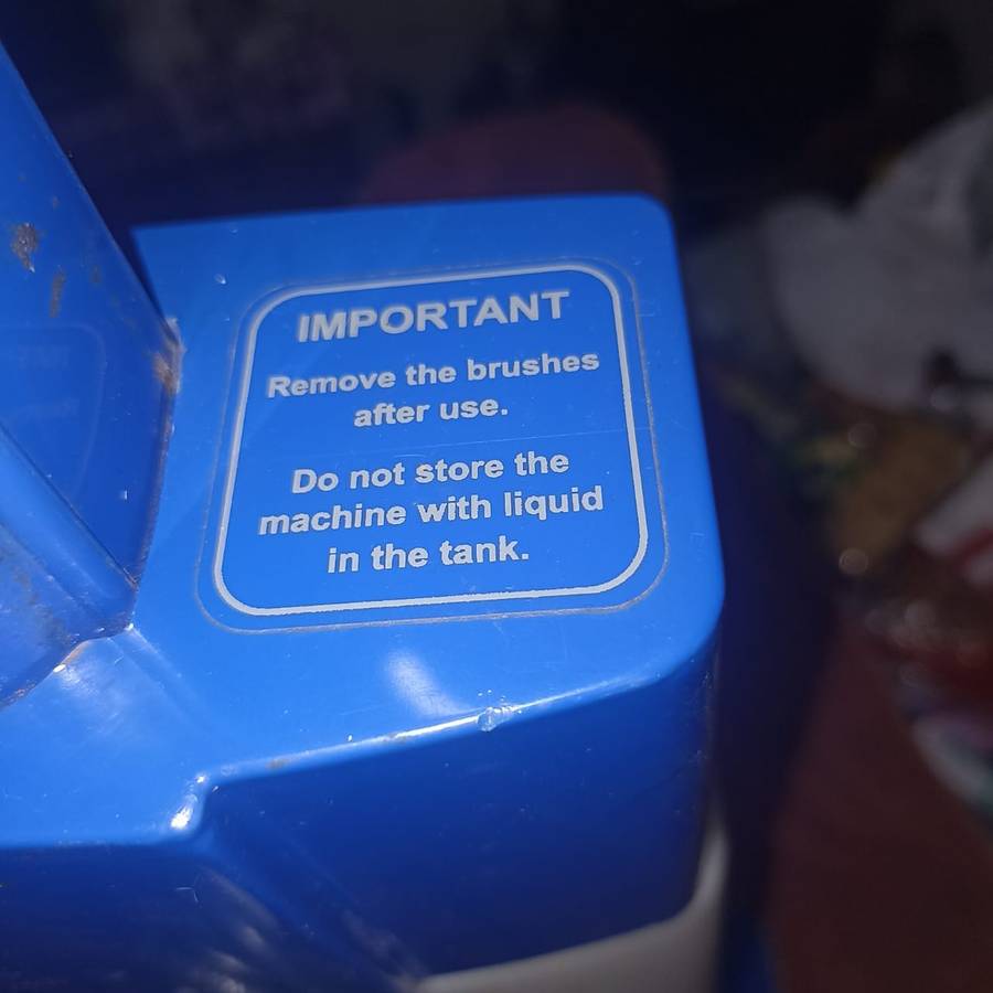 ELECTROLUX 7 IN 1  Carpet WASHER