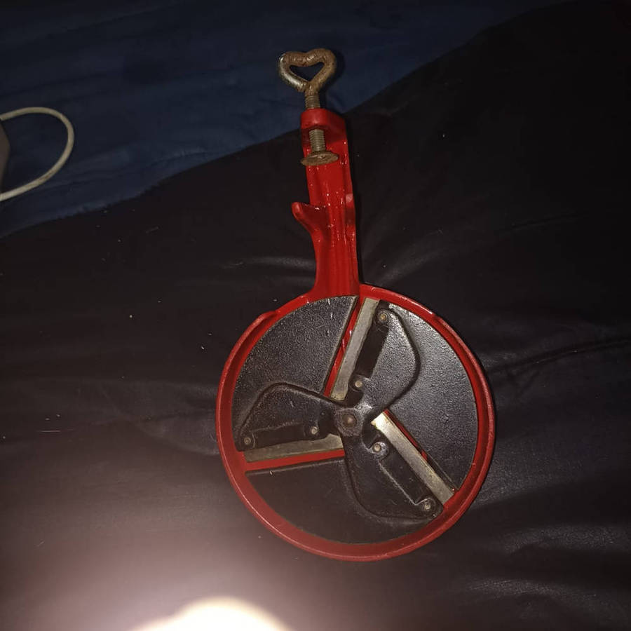 Red refurbished double bean slicer with hook
