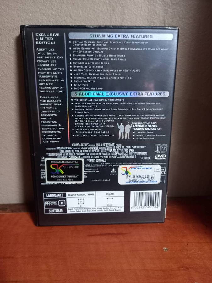 Men In Black Special Two Disc Limited Edition