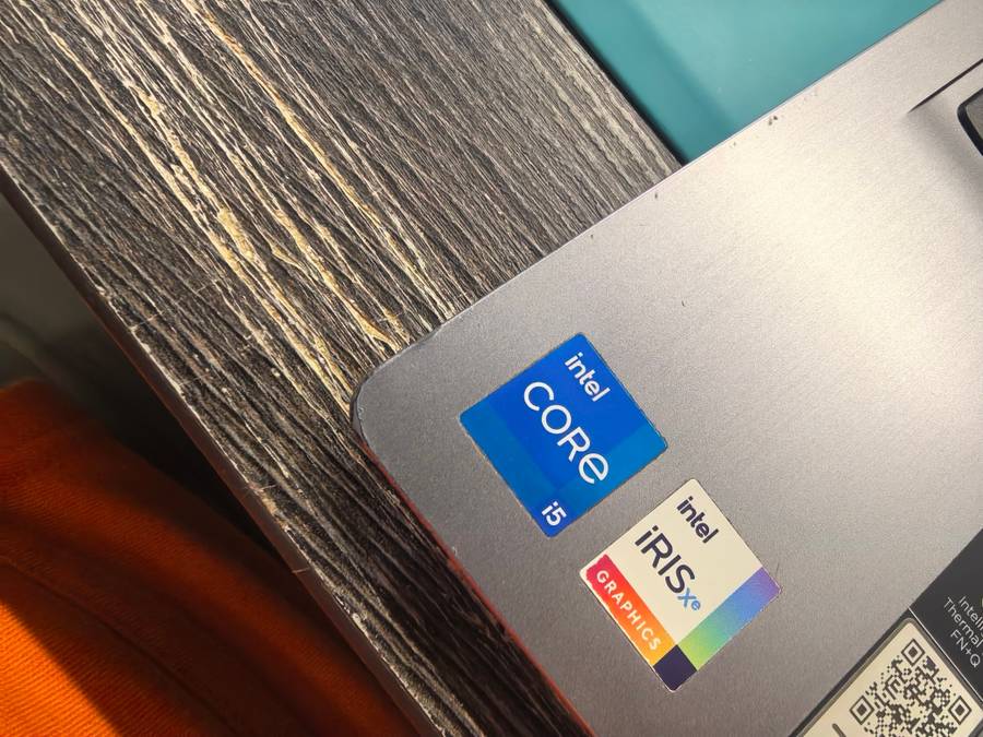 LATE ENTRY-LENOVO IDEAPAD 3*i5-1135G7*8GB DDR4*256GB SSD*1TB HDD-FHD*IRIS GRAPHICS*