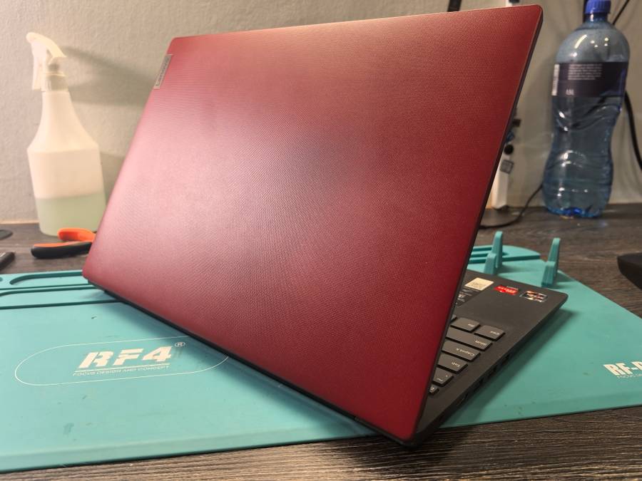 RADEON ADRENILAN EDITION-LENOVO IDEAPAD 3-RYZEN 5-3500U-8GB DDR4-256GB SSD-HD-VEGA 8 GRAPHICS