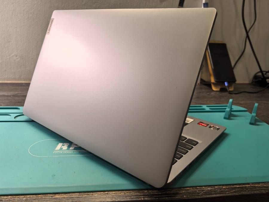 13th gen-LENOVO IDEAPAD 1-AMD RYZEN 5-7520U-16GB DDR5-512GB NVME-RADEON 610-QUAD CORE-FHD