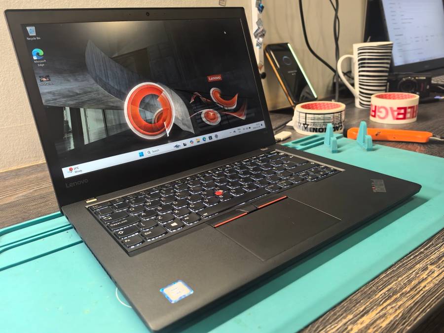 ULTRABOOK-LENOVO THINKPAD T470-i5-7300U*FHD-256GB SSD-8GB DDR4 RAM-4G LTE-BACKLIT