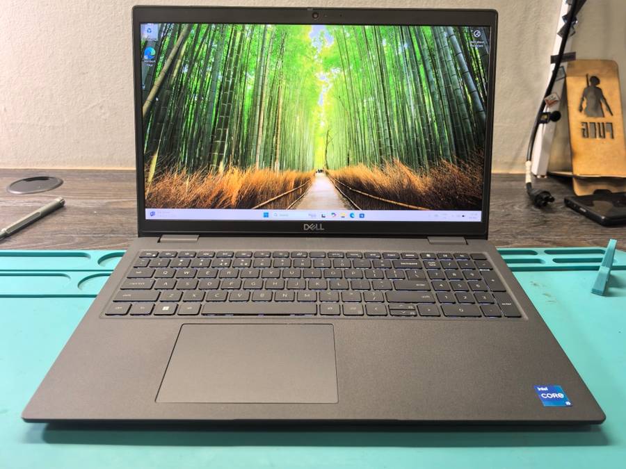 11TH GEN-DELL LATITUDE 3520-i5-1135G7-16GB DDR4-SAMSUNG 256GB SSD-FHD