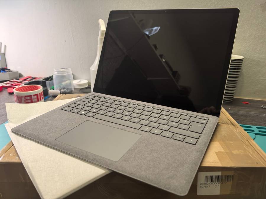 Microsoft Surface Laptop 3 - i7-1065G7 - 16GB RAM - 512GB SSD - 3K Display - Touchscreen