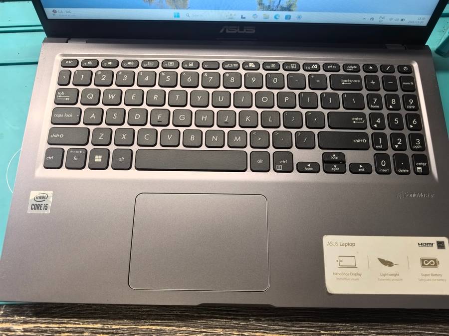 QUAD CORE i5-10TH GEN i5-ASUS VIVOBOOK X515JA-i5-1035G1-8GB DDR4*256GB SSD*FHD