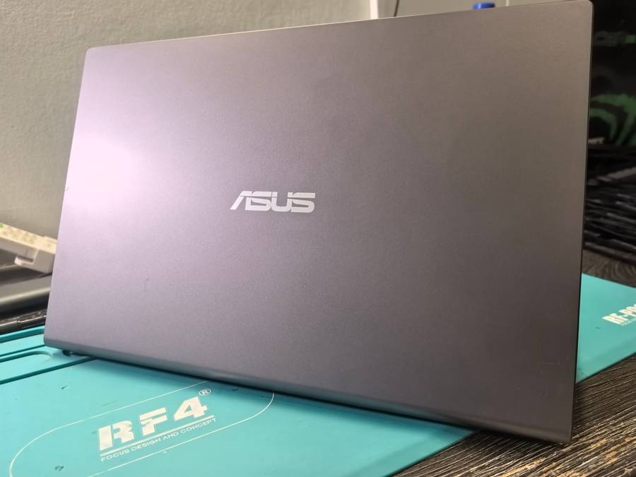 QUAD CORE i5-10TH GEN i5-ASUS VIVOBOOK X515JA-i5-1035G1-8GB DDR4*256GB SSD*FHD