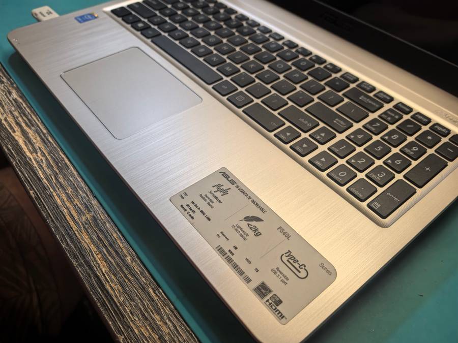 -Boxed - ASUS F540L i3-5005U 4GB RAM 256GB SSD Tru2Life Display