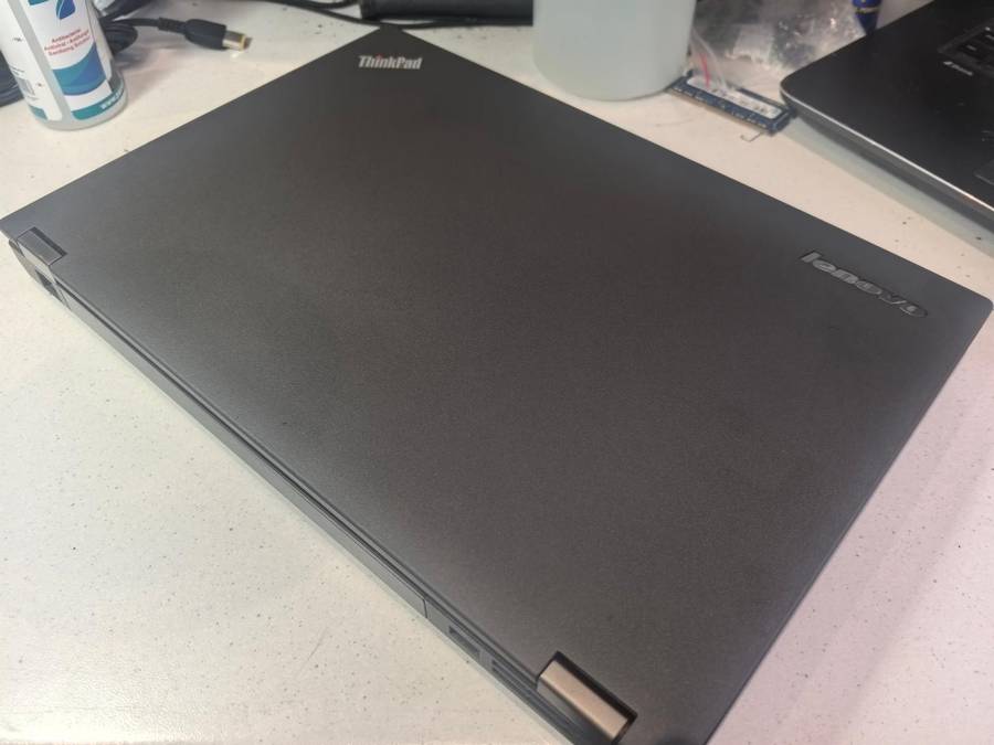 HIGH SPEC!*LENOVO THINKPAD T440P*i5-4300M*6GB RAM*256GB SSD*HD+DISPLAY