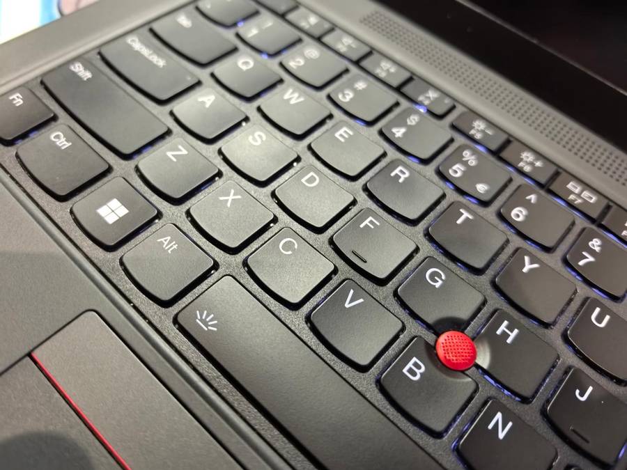 12TH GEN-LENOVO THINKPAD X13-i5-1235u-8GB DDR4-FHD-512GB SSD-UHD GRAPHICS-BACKLIT-4G LTE-WARRANTY