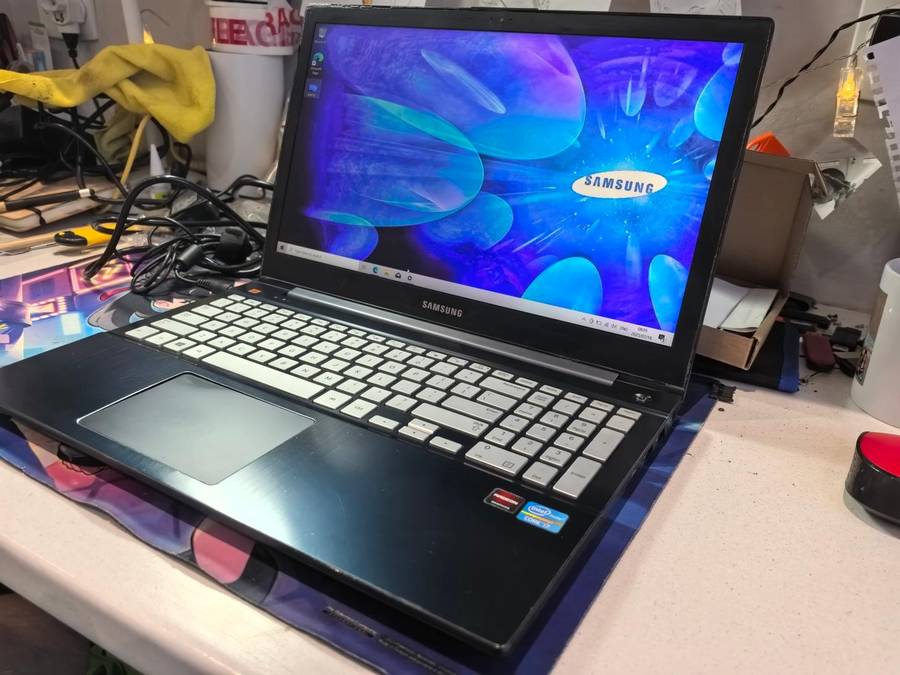 Samsung 870Z i7-3635QM 16GB RAM 250GB SSD FHD HD4000 Graphics