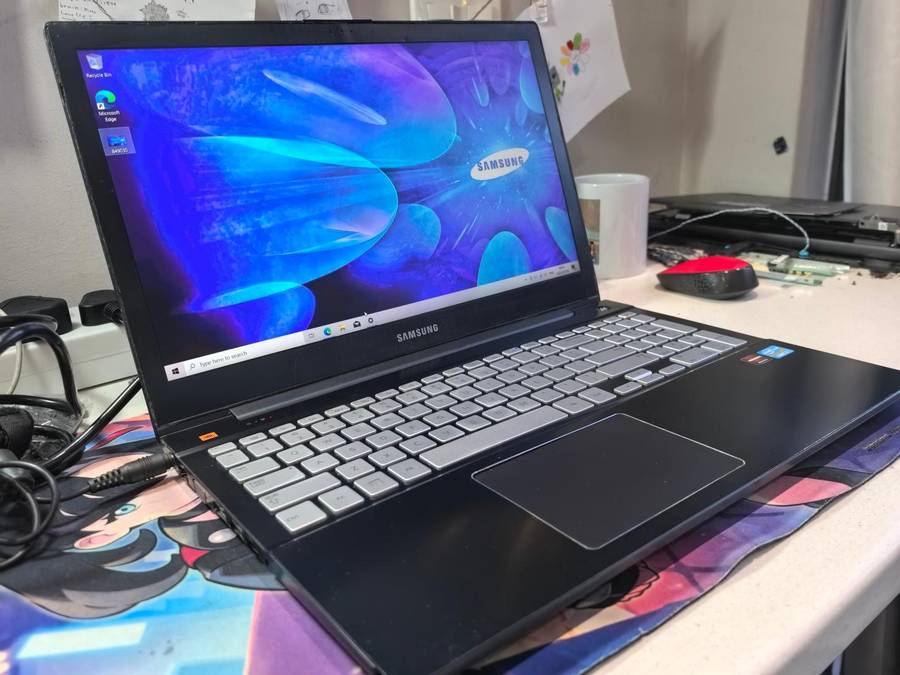 Samsung 870Z i7-3635QM 16GB RAM 250GB SSD FHD HD4000 Graphics