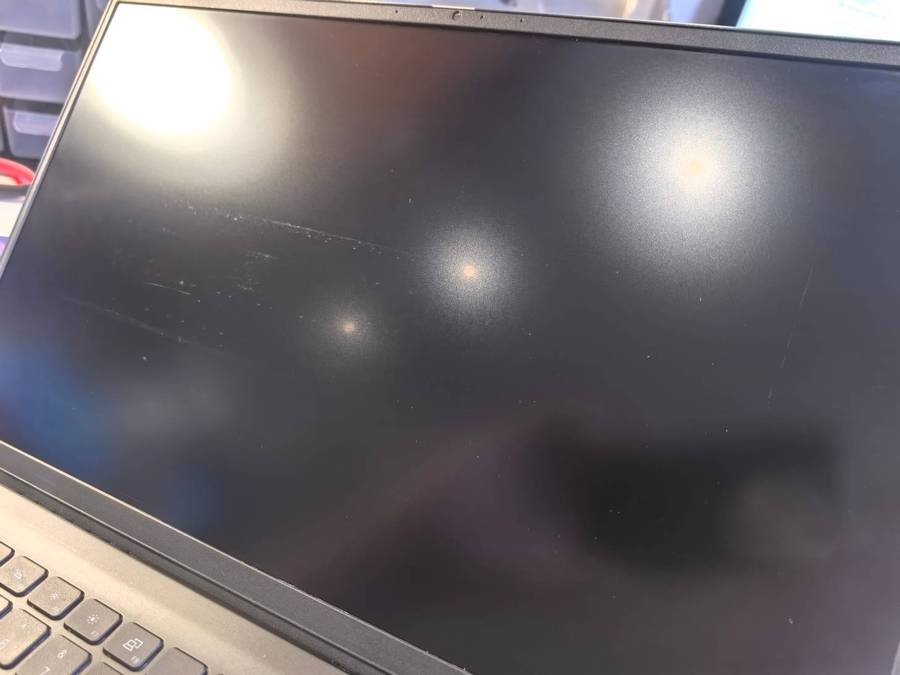 DELL VOSTRO 5510-i5-11320H-16GB DDR4*512GB SSD*FHD*IR*BACKLIT*