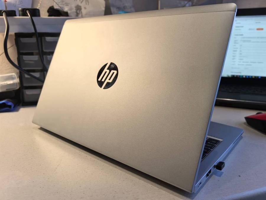 QUAD CORE i7-HP PROBOOK 640 G8-i7-1185G7-16GB DDR4-256GB SSD-HD-10 CORES-BACKLIT