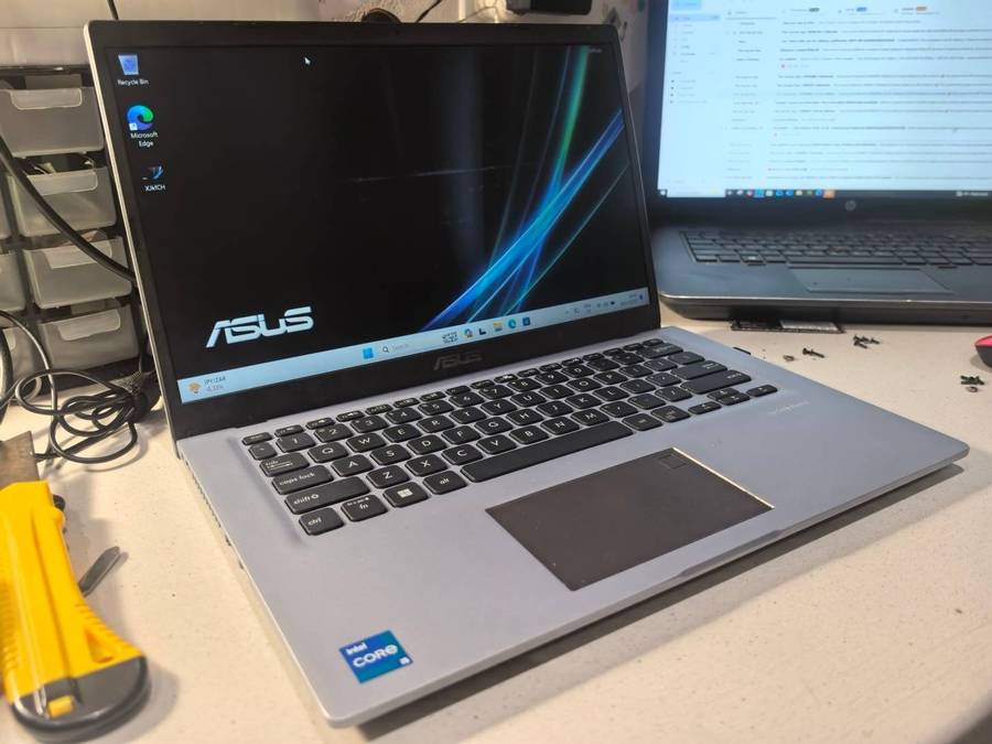 11TH GEN!*ASUS P1412CEA*i5-1135G7*16GB DDR4*512GB nvme SSD*FHD