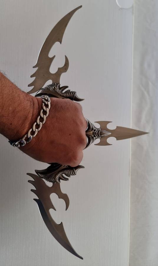 3 BLADE FANTASY KNIFE