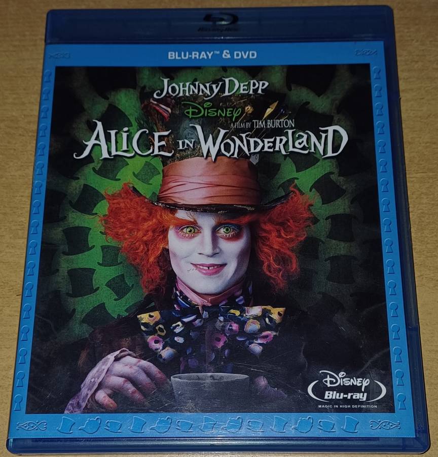 Alice In Wonderland - Johnny Depp (Blu-Ray + DVD)