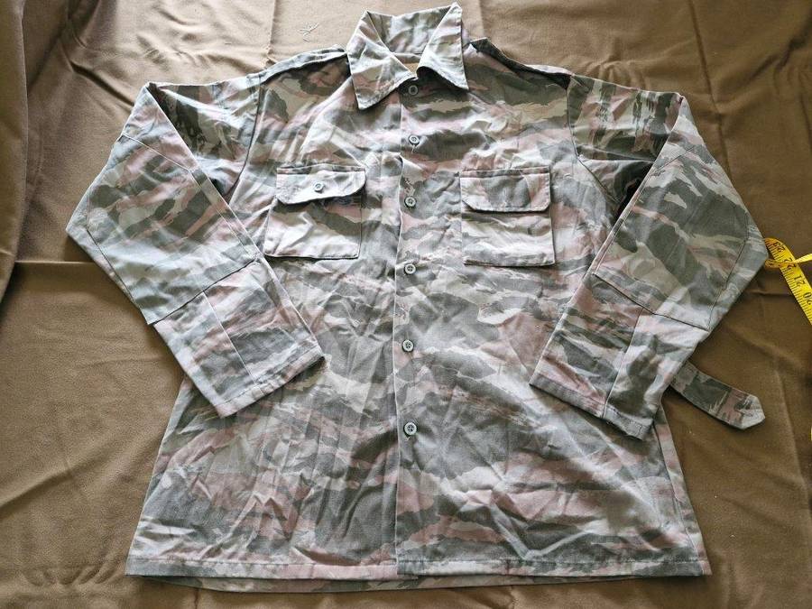 South African Bush War Portuguese Lizard pattern camo Shirt. 57 Cm armpit to armpit