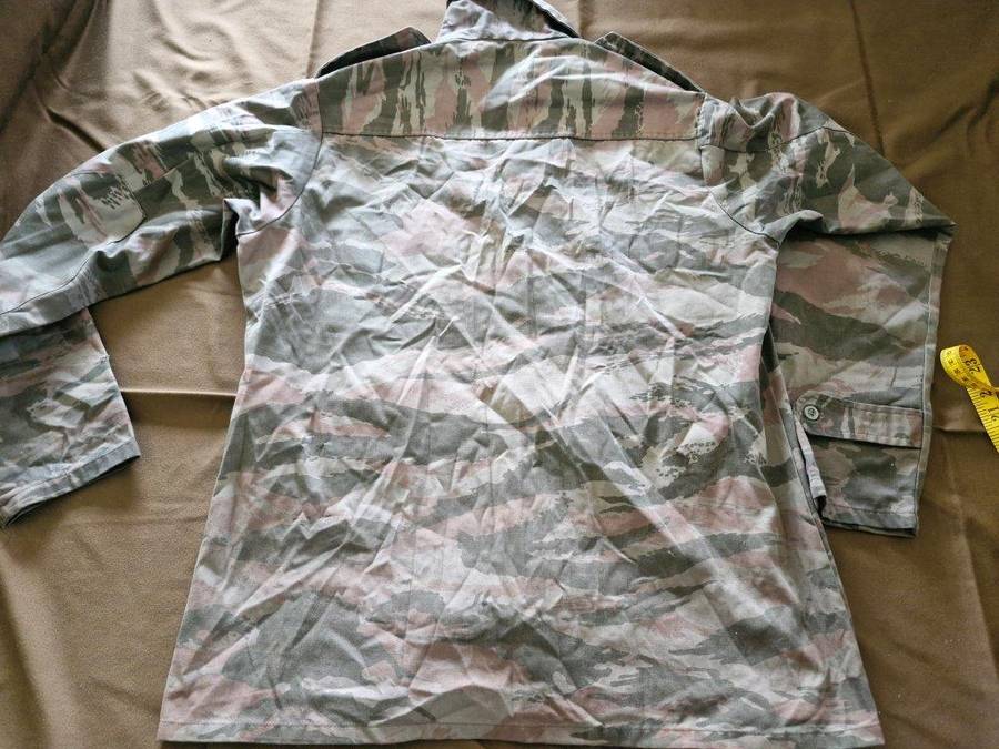 South African Bush War Portuguese Lizard pattern camo Shirt. 57 Cm armpit to armpit
